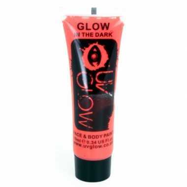 Rode glow in the dark schmink