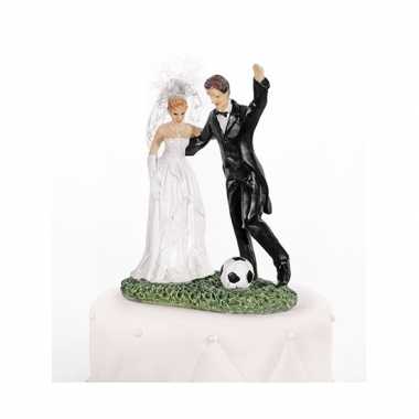 Trouwfiguurtje bruidspaar met voetbal