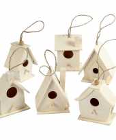 Feest 6x houten hobby knutsel vogelhuisje 7 cm