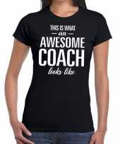 Feest awesome coach tekst t-shirt zwart dames