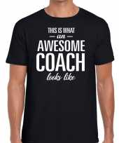 Feest awesome coach tekst t-shirt zwart heren