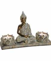 Feest boeddha beeld bruin met 2 theelichthouder 20 cm