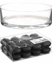 Feest cadeau set lage luxe vaas 25 cm met zwarte drijfkaarsen