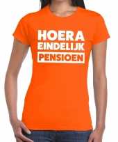 Feest hoera eindelijk pensioen t-shirt oranje dames