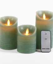 Feest kaarsen set 3x jade groene led stompkaarsen met afstandsbedieni