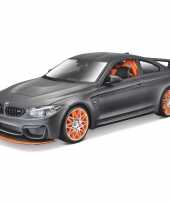 Feest modelauto bmw m4 gts grijs 1 24