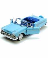 Feest modelauto chevrolet impala 1958 blauw schaal 1 24 22 x 8 x 6 cm