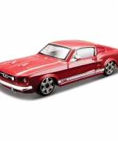 Feest modelauto ford mustang gt 1964 rood 10 cm 1 43