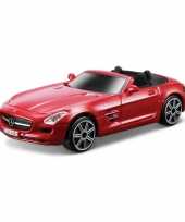 Feest modelauto mercedes benz sls amg rood schaal 1 43 11 x 4 x 3 cm
