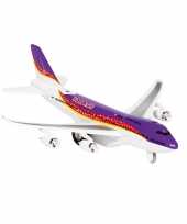 Feest paars speelgoed vliegtuig met licht en geluid voor kinderen