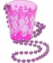 Feest roze shotglas met een ketting hawaii thema