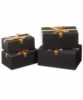 Feest set van 4x stuks zwarte cadeaudoosjes met gouden strikje 18 5 24 cm rechthoekig
