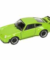 Feest speelgoed groene porsche 911 turbo auto 12 cm 10178147
