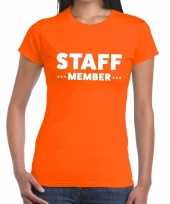 Feest staff member personeel tekst t-shirt oranje dames