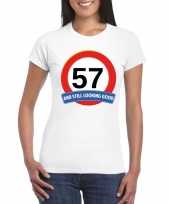 Feest verkeersbord 57 jaar t-shirt wit dames